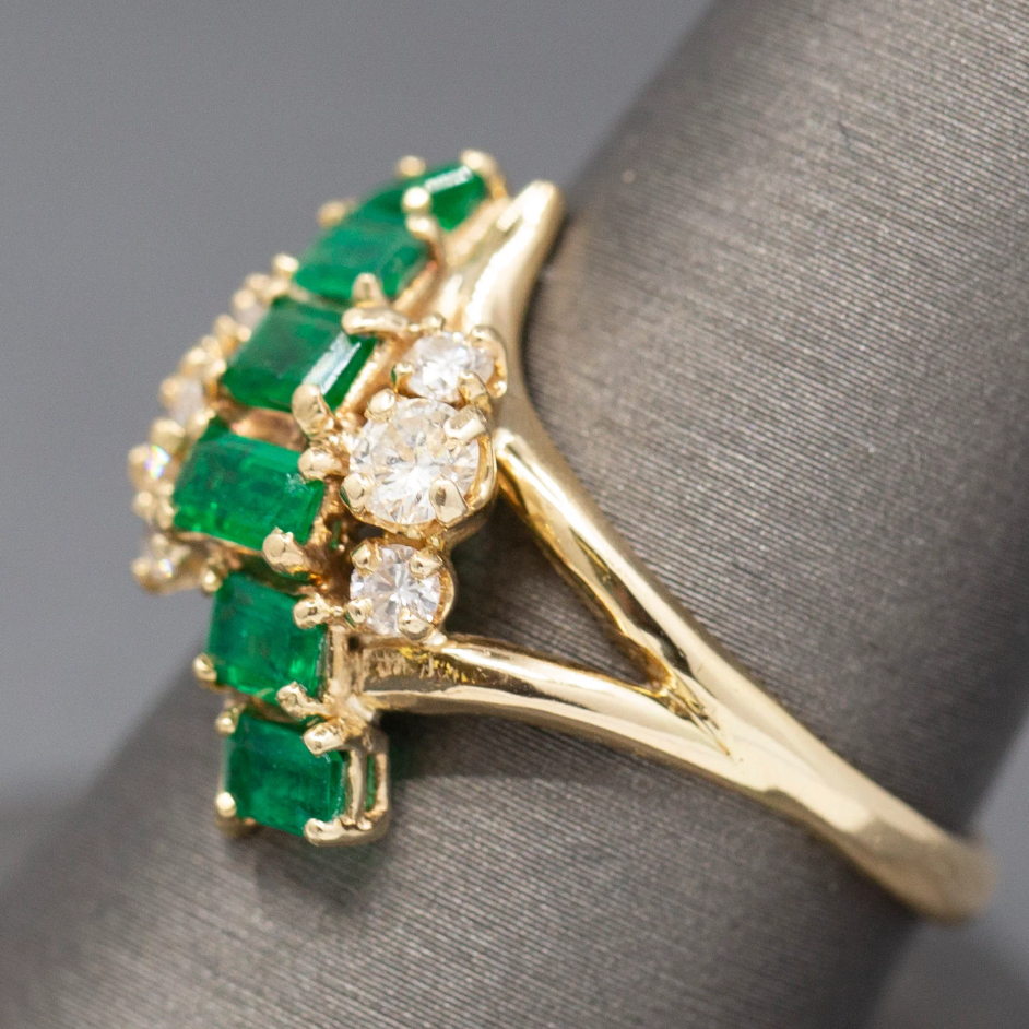 Vivid Natural Emerald and Diamond Cocktail Ring in 14k Yellow Gold
