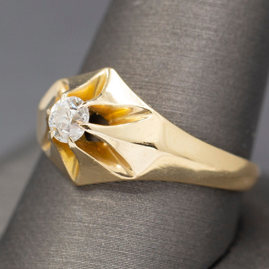 Lovely Antique Victorian Old European Cut Diamond Belcher Set Engagement Ring in 14k Yellow Gold