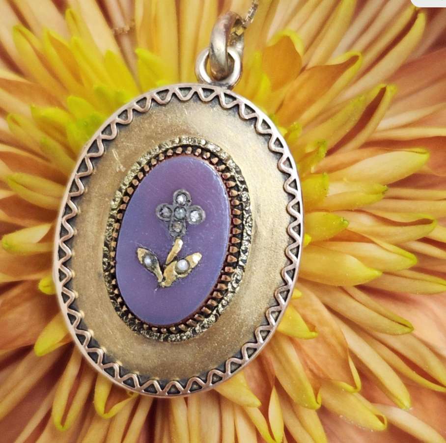 Antique Victorian Rose Cut Diamond Flower Locket in 14k Yellow Gold