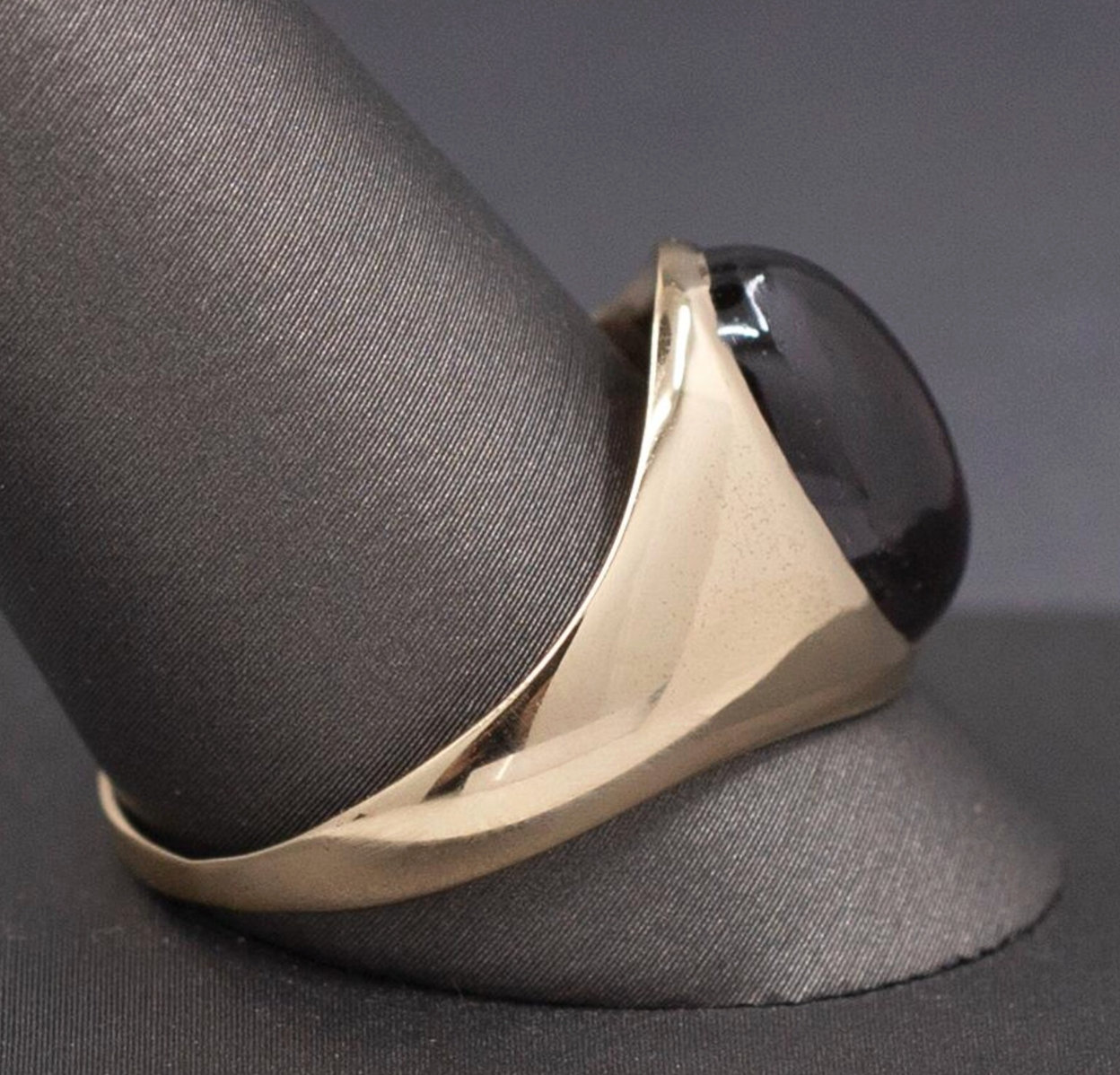 Vintage Oval Garnet Cabochon Flush Set Ring in 10k Yellow Gold