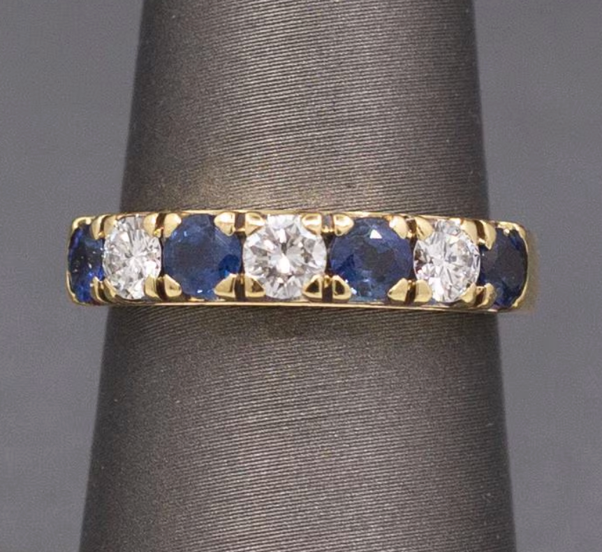 Vintage Blue Sapphire and Diamond Band Ring in 18k Yellow Gold