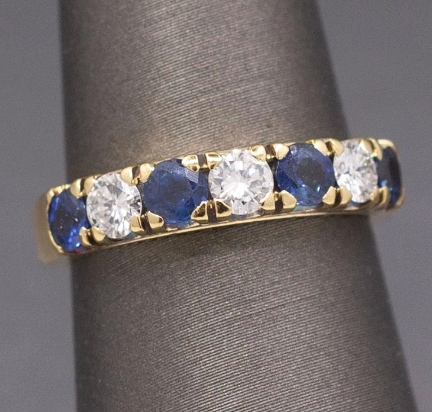Vintage Blue Sapphire and Diamond Band Ring in 18k Yellow Gold