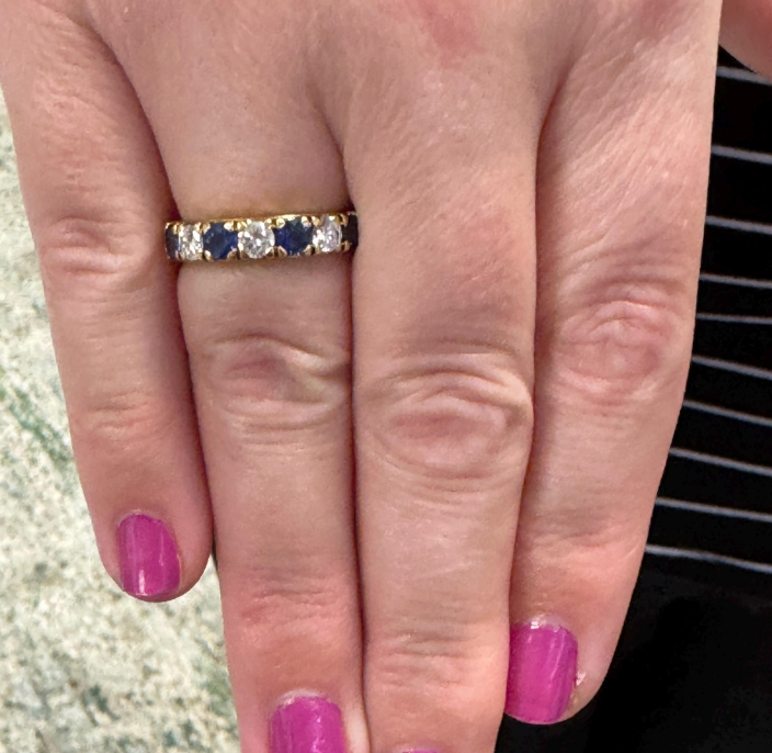 Vintage Blue Sapphire and Diamond Band Ring in 18k Yellow Gold