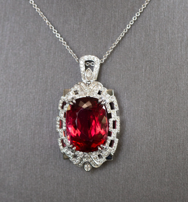 GIA Certified Rubellite Red Tourmaline and Diamond Necklace in 18k White GoldGIA Certified Rubellite Red Tourmaline and Diamond Necklace in 18k White Gold