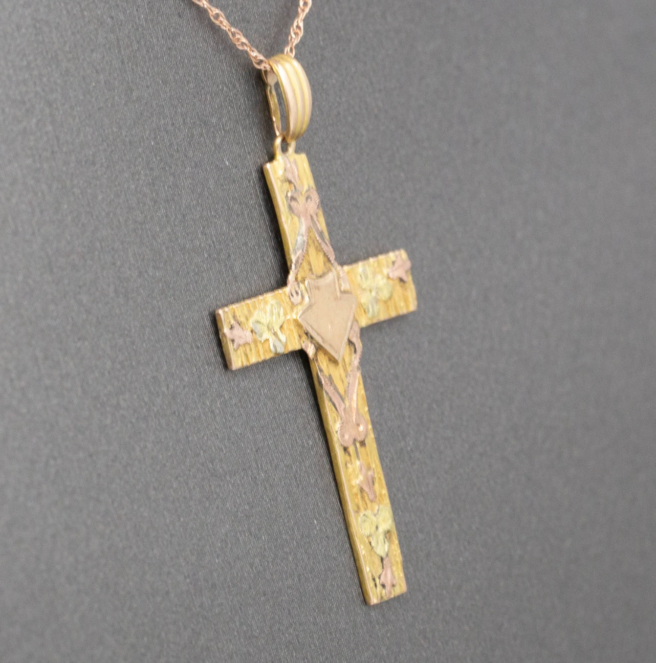 Delicate Antique Victorian Christian Cross Pendant Necklace in 10k Gold