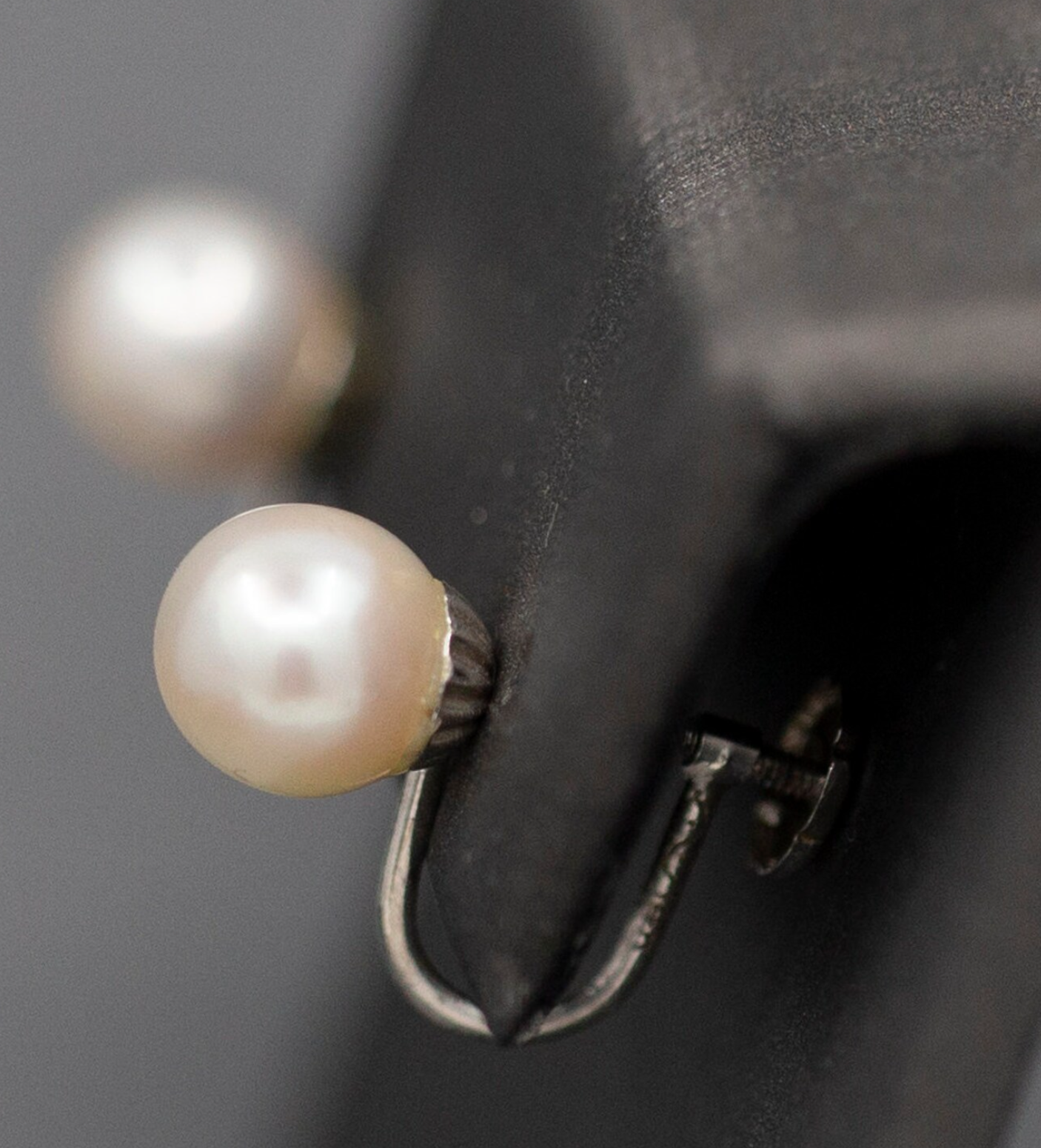 Vintage 7.5mm Akoya Pearl Screwback Earrings in 14k White Gold, Classic Akoya Pearl Stud Earrings, Saltwater Pearl Earrings, Screw Back