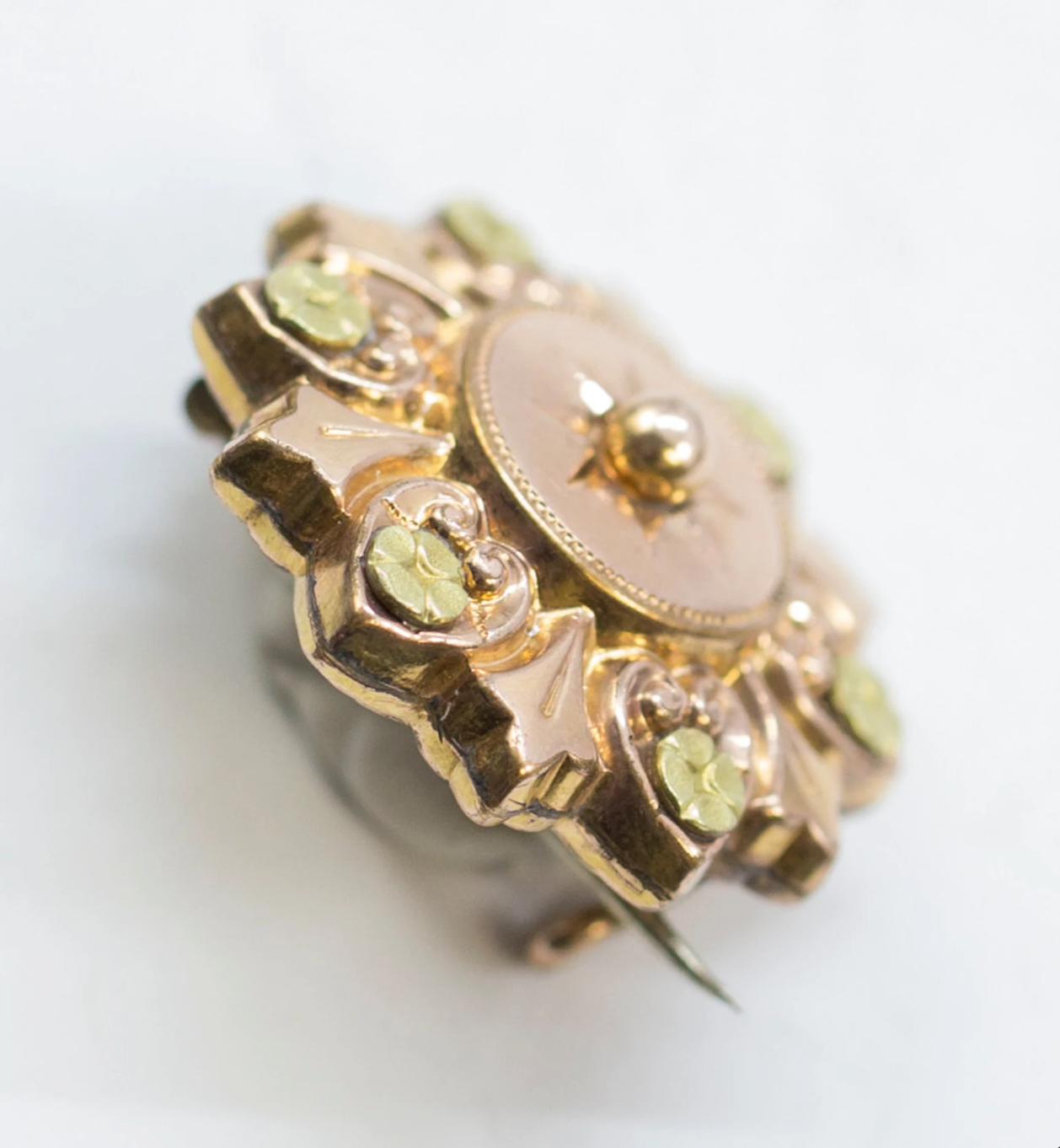 Victorian Italian Yellow and Rose 10k Gold Flower Small Pin Brooch, Victorian Brooch, Yellow and Rose Gold Brooch, Flower Brooch, Scarf Pin