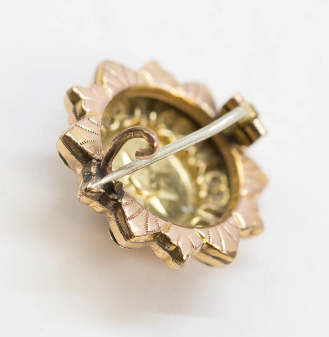 Victorian Italian Yellow and Rose 10k Gold Flower Small Pin Brooch, Victorian Brooch, Yellow and Rose Gold Brooch, Flower Brooch, Scarf Pin