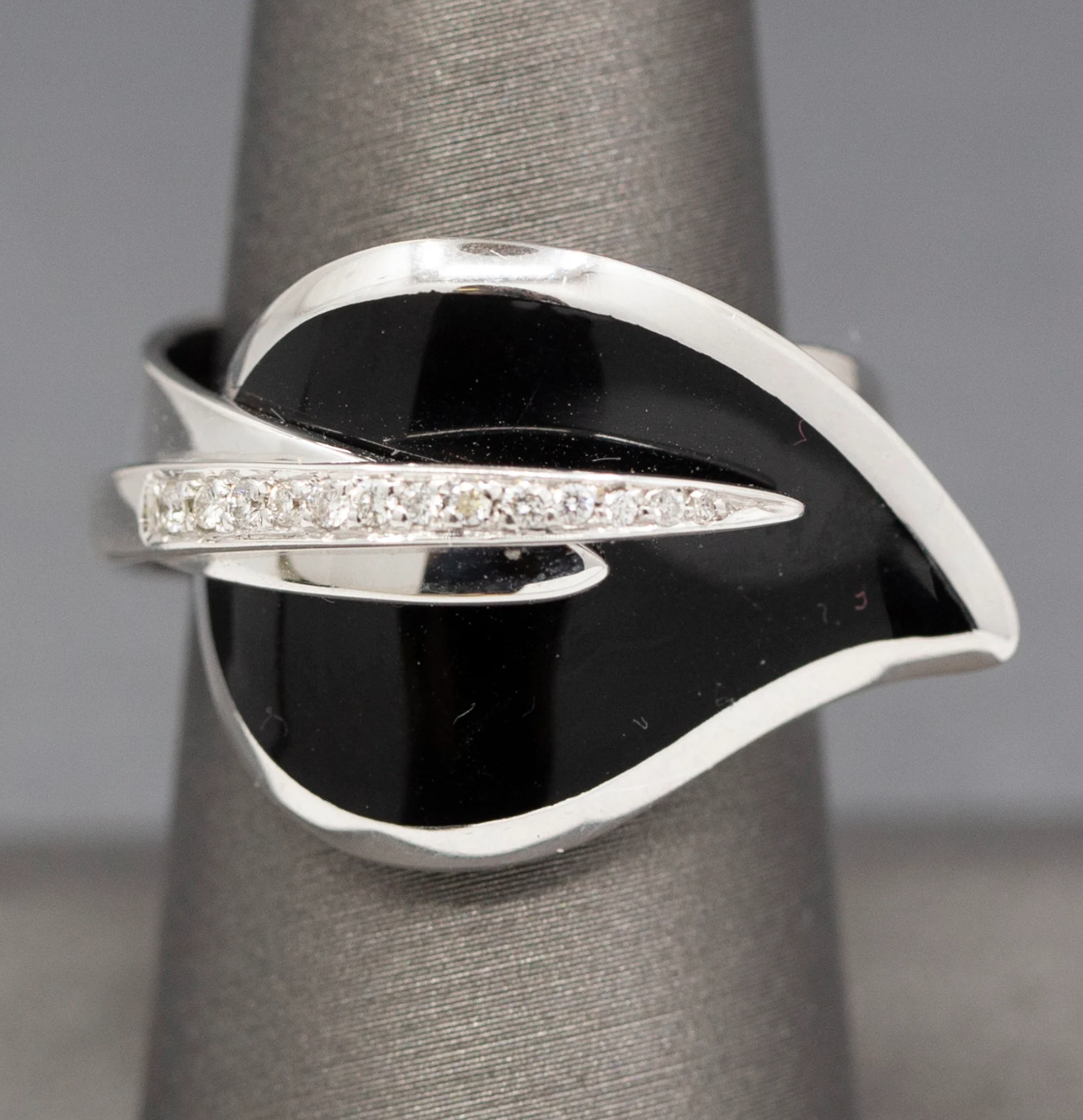 La Nouvelle Bague Black Enamel and Diamond Leaf Wrap Ring in 18k White Gold