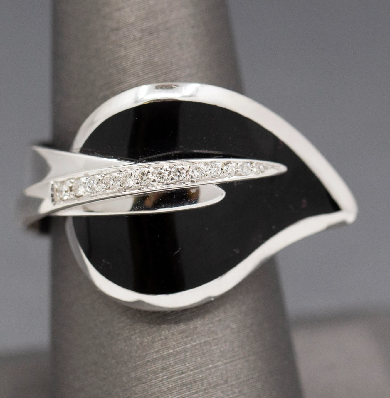 La Nouvelle Bague Black Enamel and Diamond Leaf Wrap Ring in 18k White Gold