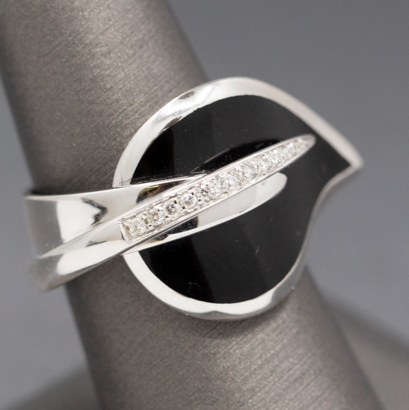 La Nouvelle Bague Black Enamel and Diamond Leaf Wrap Ring in 18k White Gold