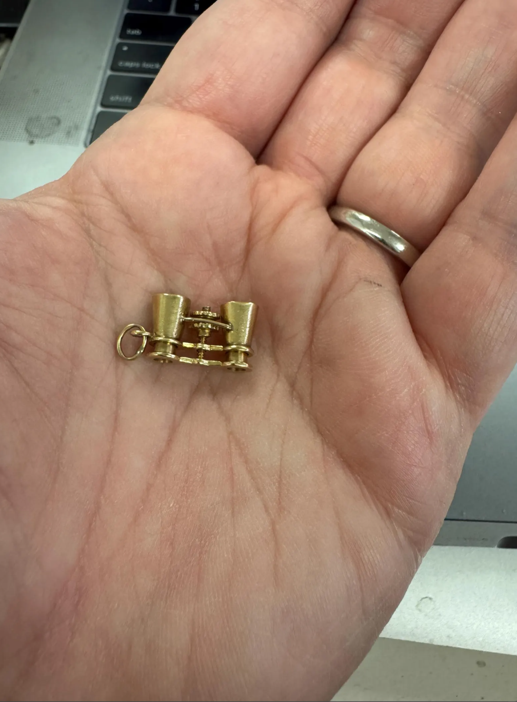 Vintage Binocular Charm in 14k Yellow Gold