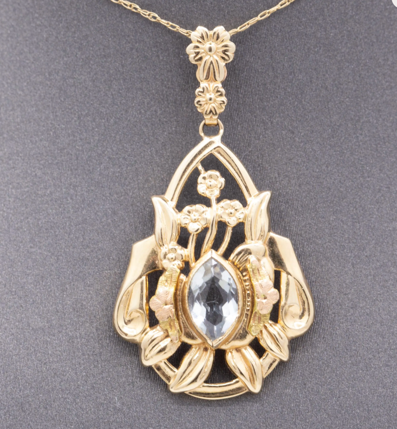 Vintage Bezel Set Aquamarine Pendant Necklace in 14k Yellow Gold