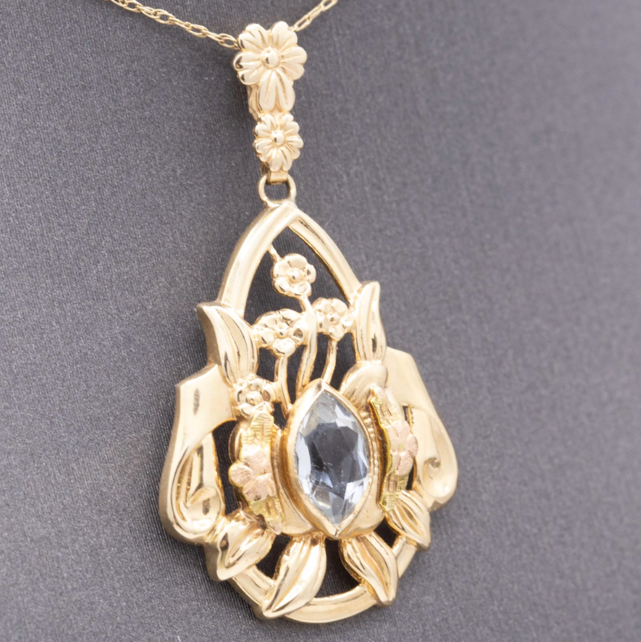 Vintage Bezel Set Aquamarine Pendant Necklace in 14k Yellow Gold