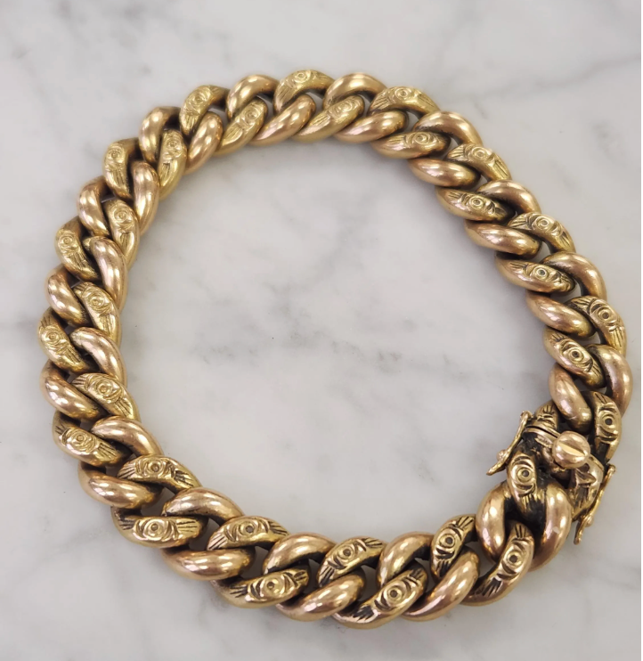 Antique Victorian Engraved Curb Link Bracelet in 18k Yellow Gold