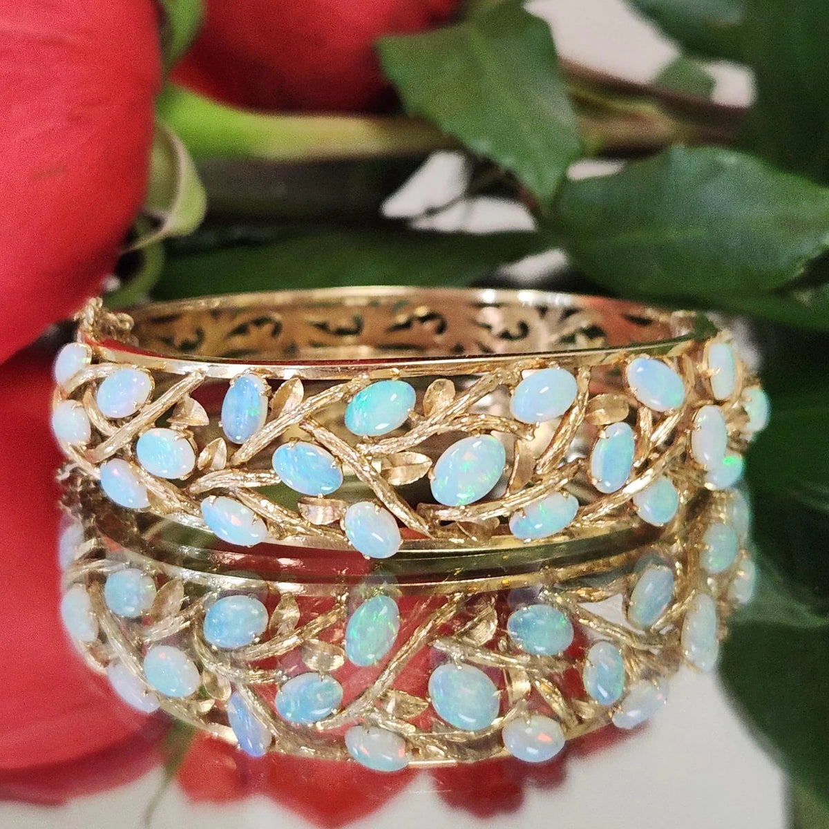 Exquisite Australian Opal Garland Bangle Bracelet in 14k Yellow Gold