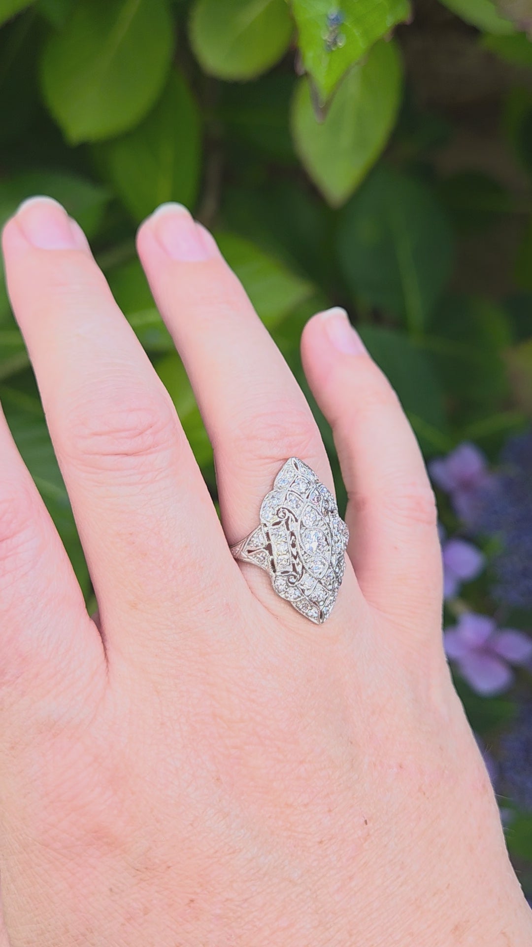 Splendid Art Deco Old European Cut Diamond Dinner Cocktail Ring in Platinum