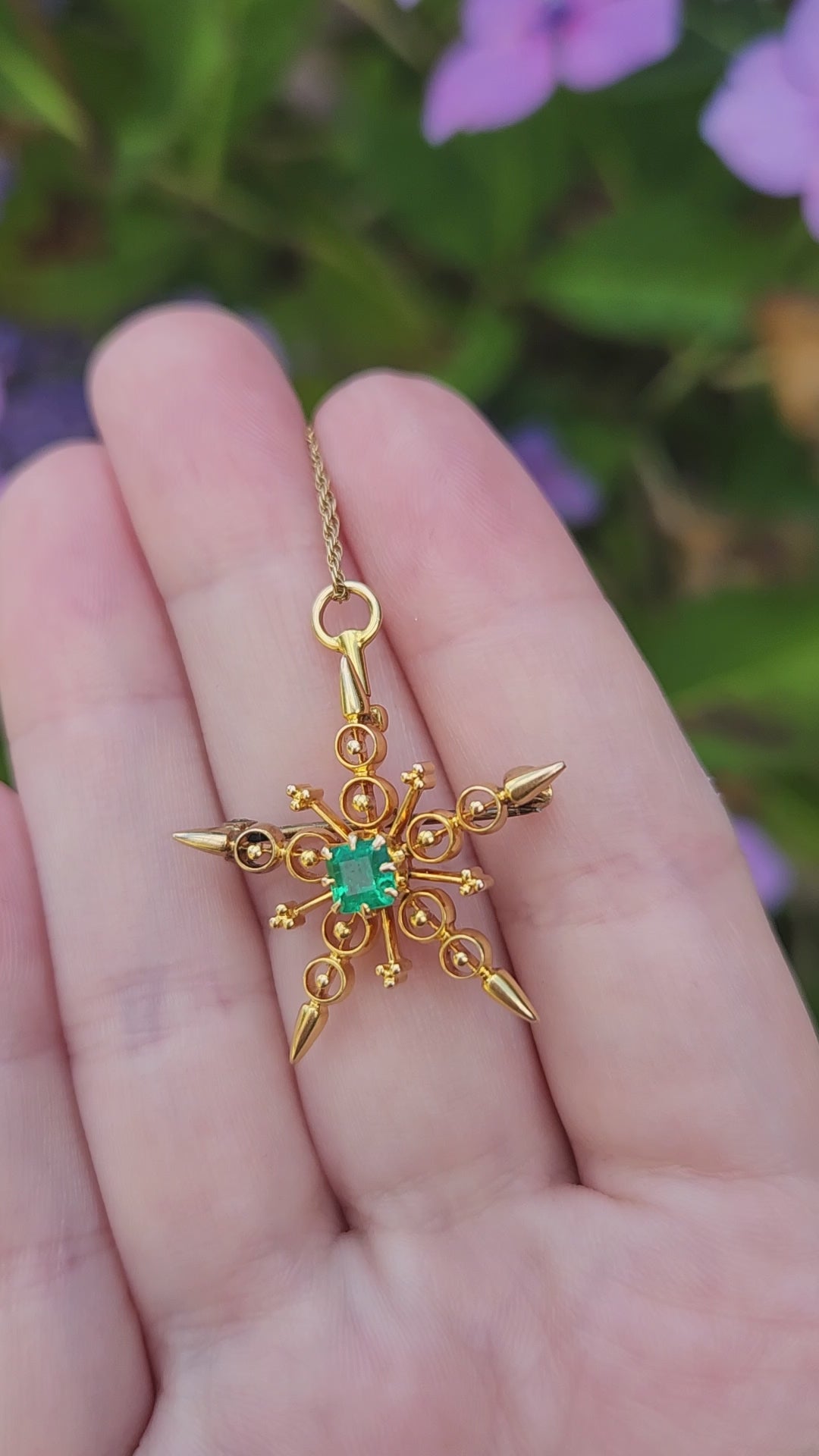 Antique Victorian Emerald Star Pendant Necklace in 14k Yellow Gold