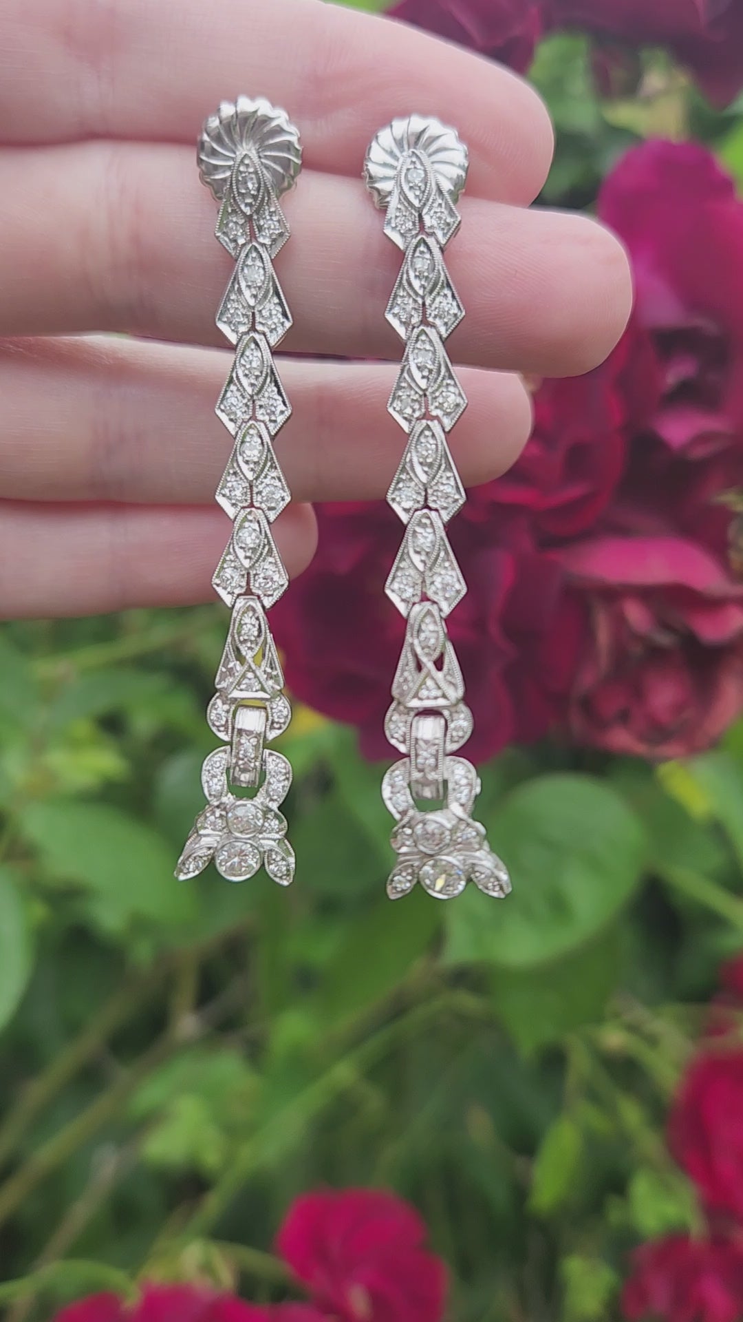 Exquisite Art Deco Old European Cut Diamond Dangle Earrings in Platinum