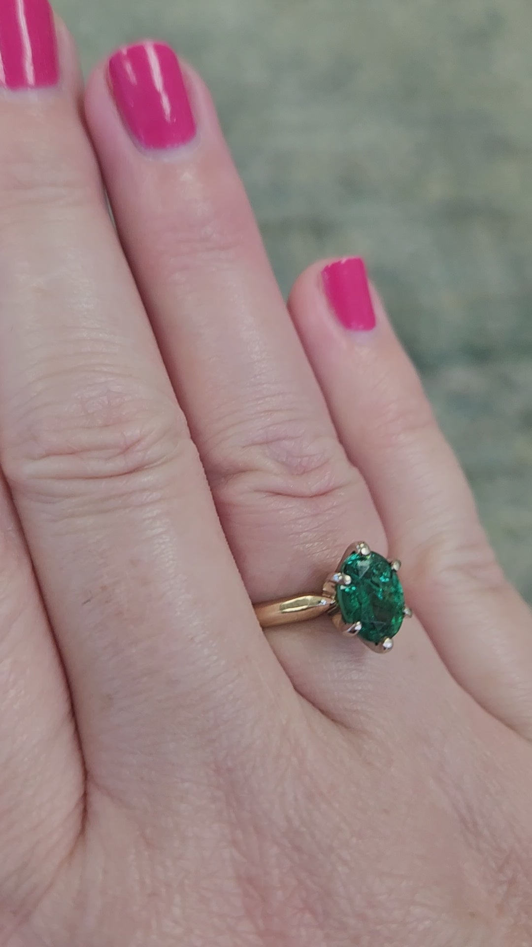 Vivid Sparkling Natural Oval Cut Emerald Solitaire Ring in 14k Yellow Gold