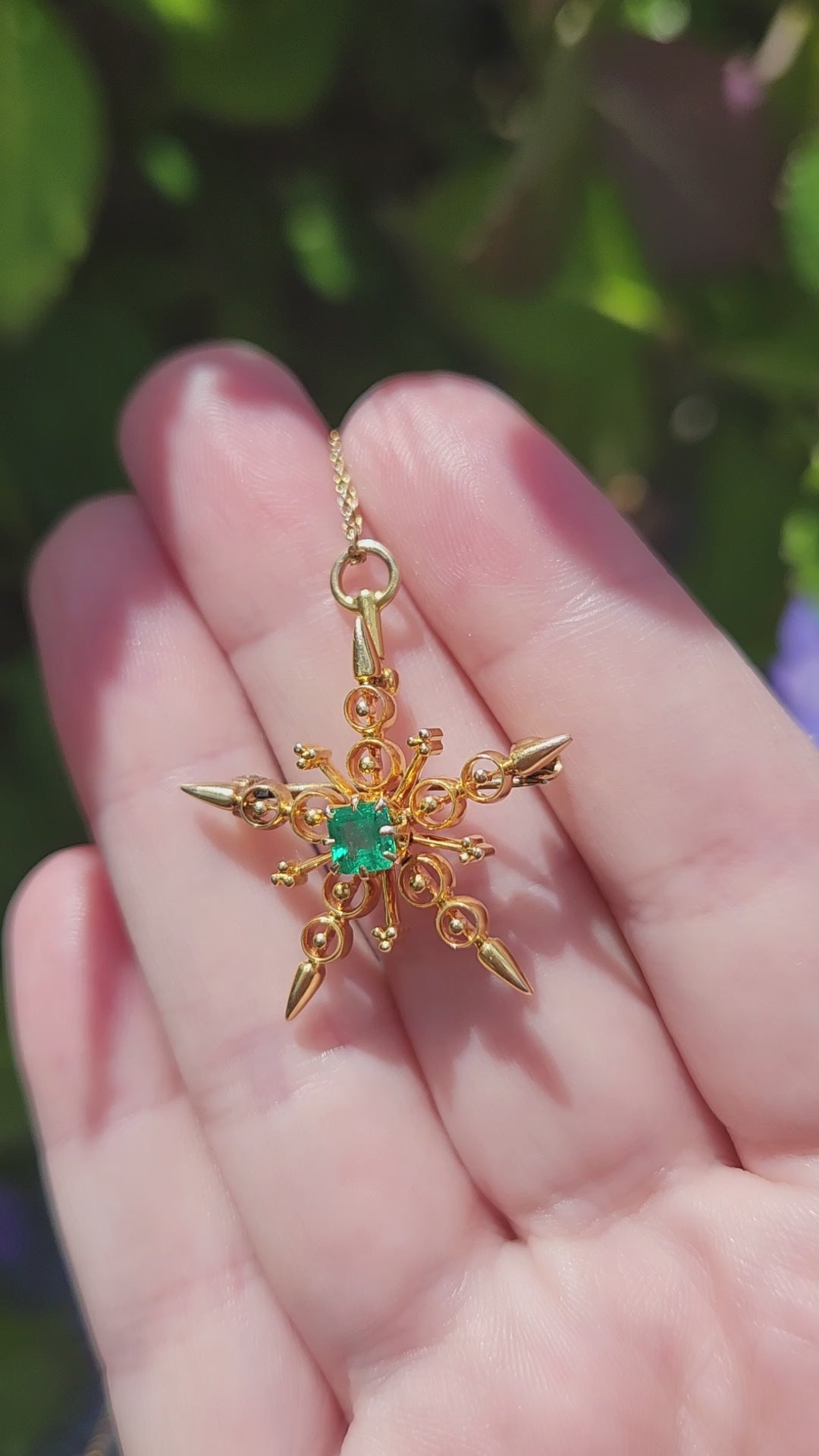 Antique Victorian Emerald Star Pendant Necklace in 14k Yellow Gold