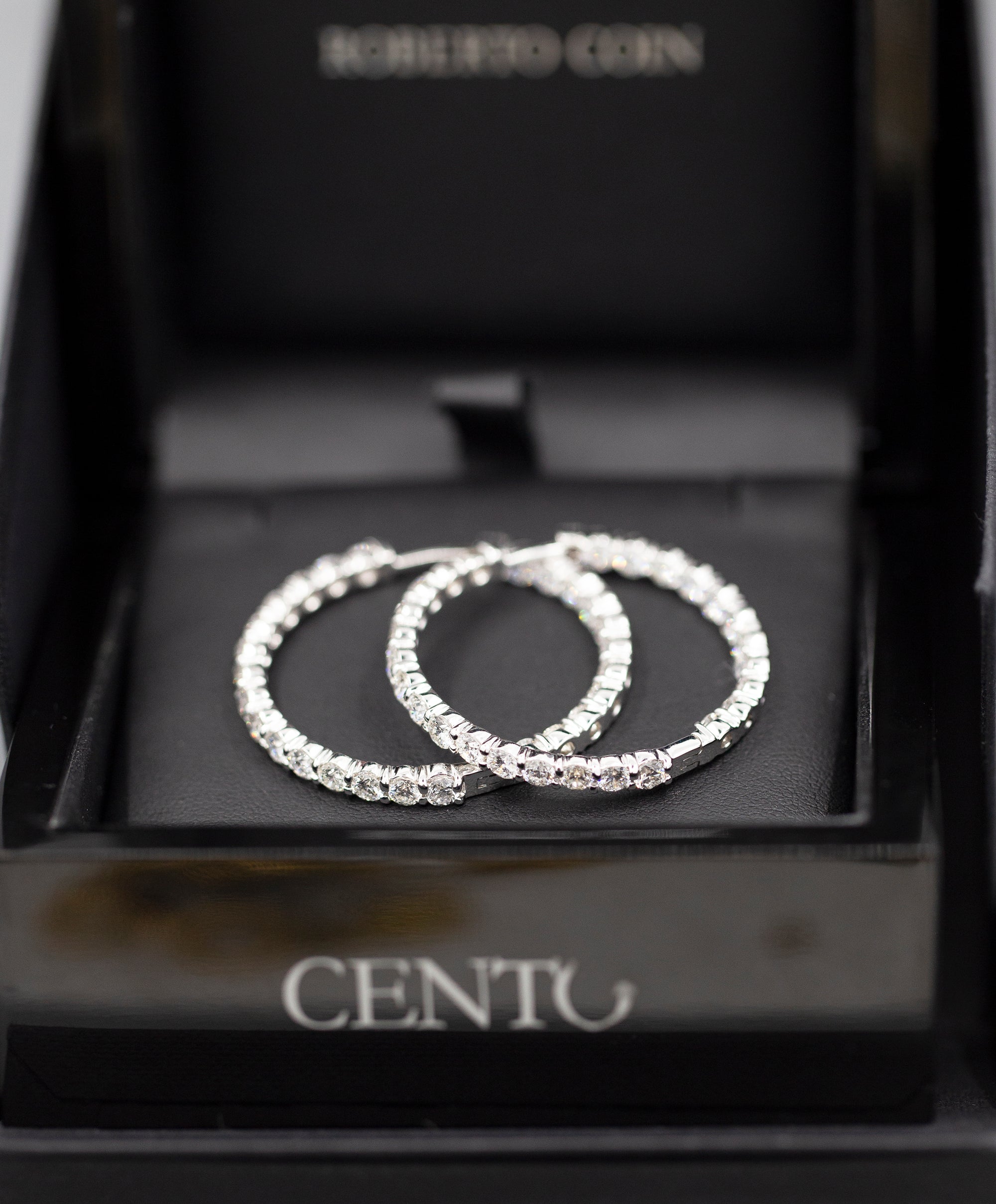Roberto Coin 5.55ctw Diamond Inside Out Hoop Earrings 18k with Packaging