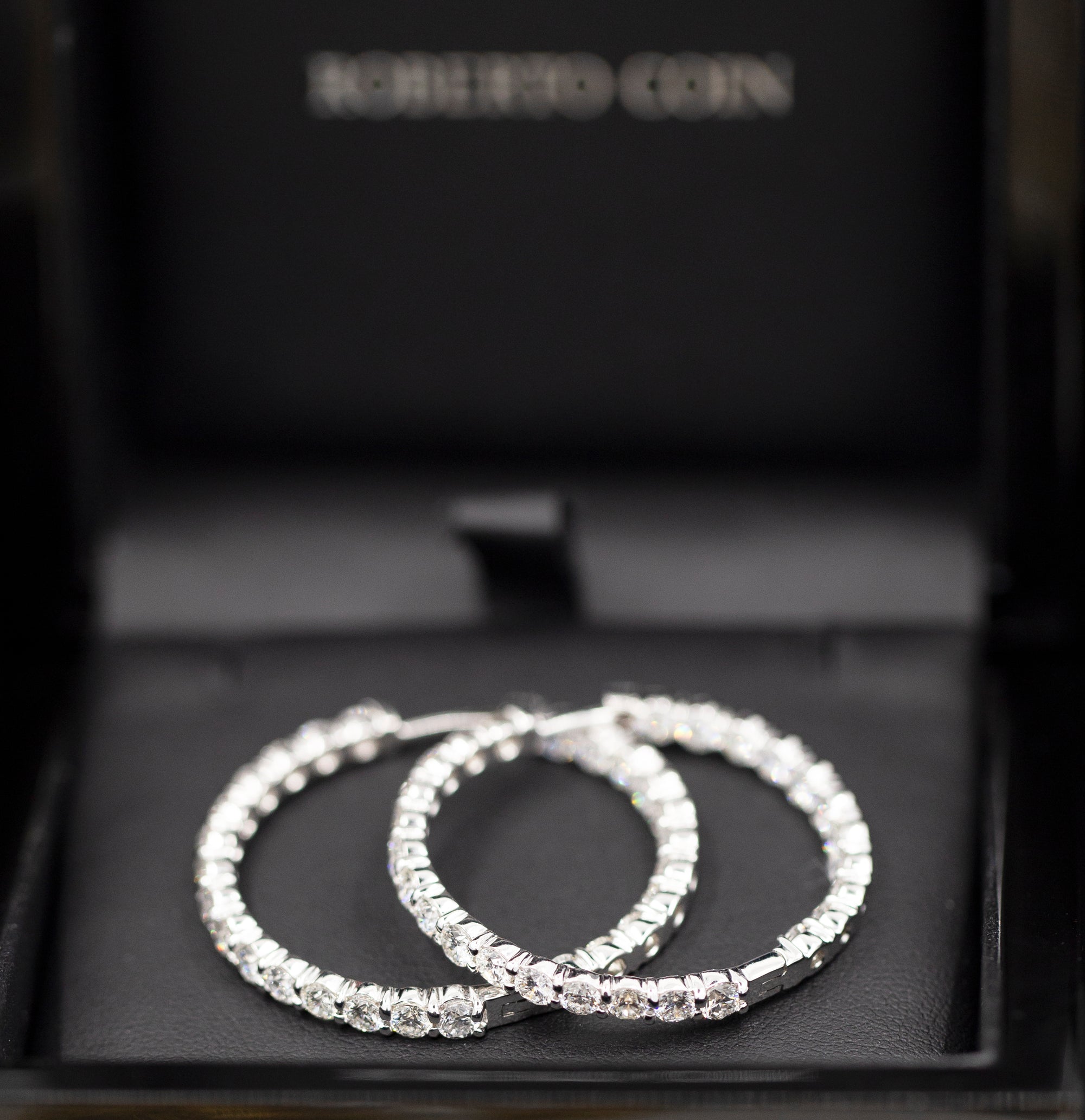 Roberto Coin 5.55ctw Diamond Inside Out Hoop Earrings 18k with Packaging