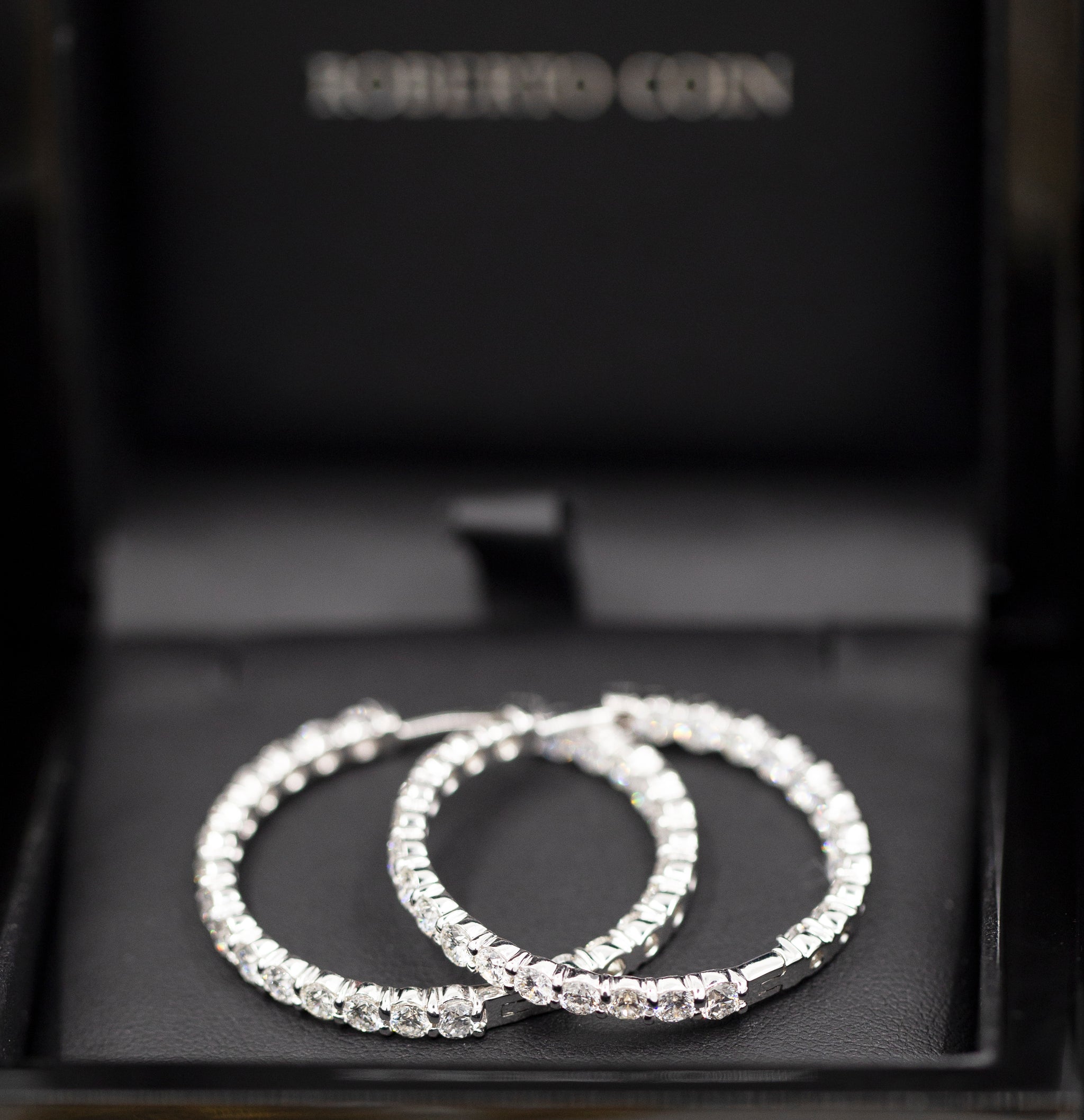 Roberto Coin 5.55ctw Diamond Inside Out Hoop Earrings 18k with Packaging
