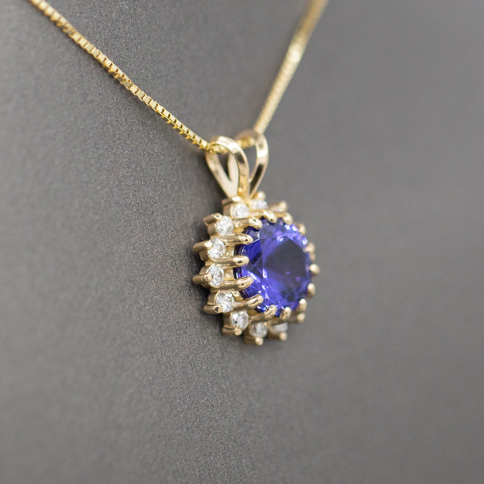 Lush Vivid Natural Tanzanite and Diamond Pendant Necklace in 14k Yellow Gold