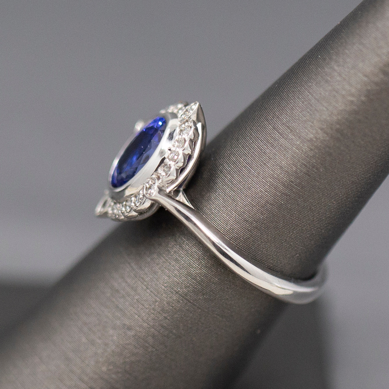 Bezel Set Oval Tanzanite and Diamond Accent Compass Ring in 14k White Gold