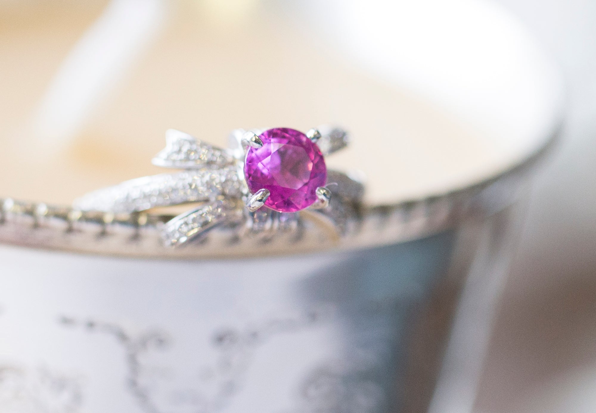Extravagant 1.86ctw Natural Pink Sapphire & Diamond Bow Engagement Ring 14k Size 7