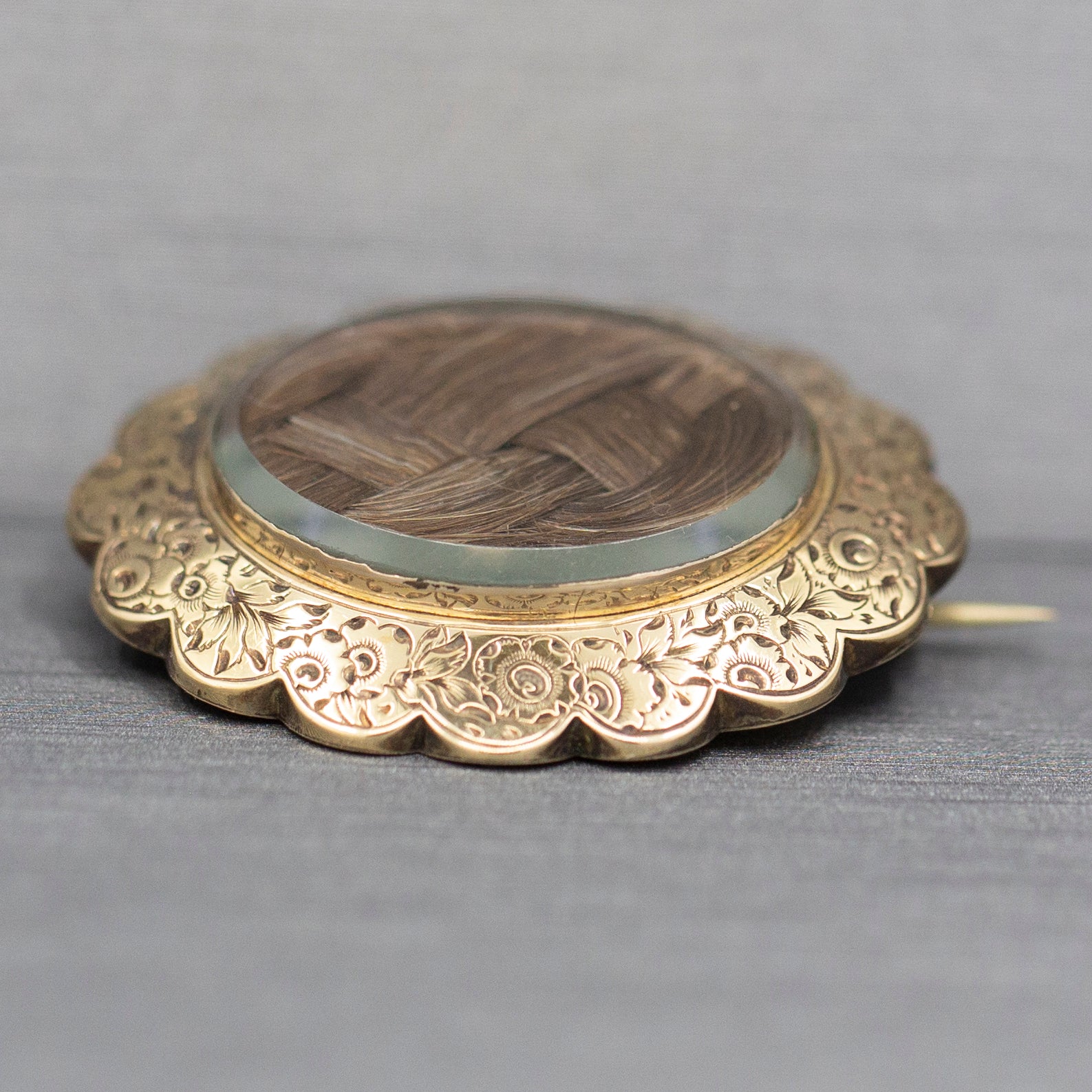 Victorian Braided Hair Brooch in 14k Yellow Gold Engraved Frame