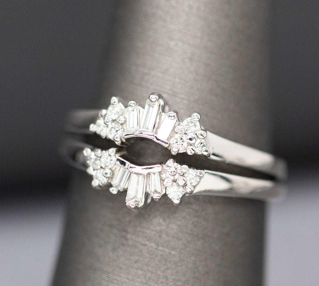 0.28ctw Round and Baguette Diamond Ring Guard Contour Wedding Ring 14k