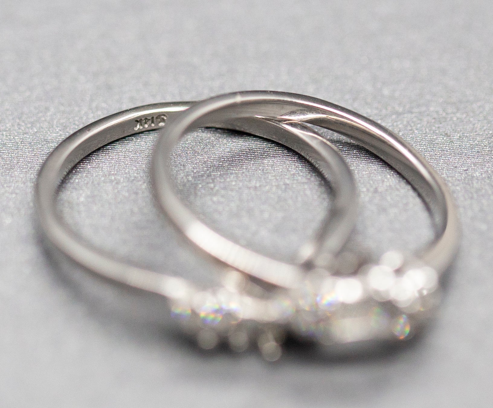 0.28ctw Round and Baguette Diamond Ring Guard Contour Wedding Ring 14k