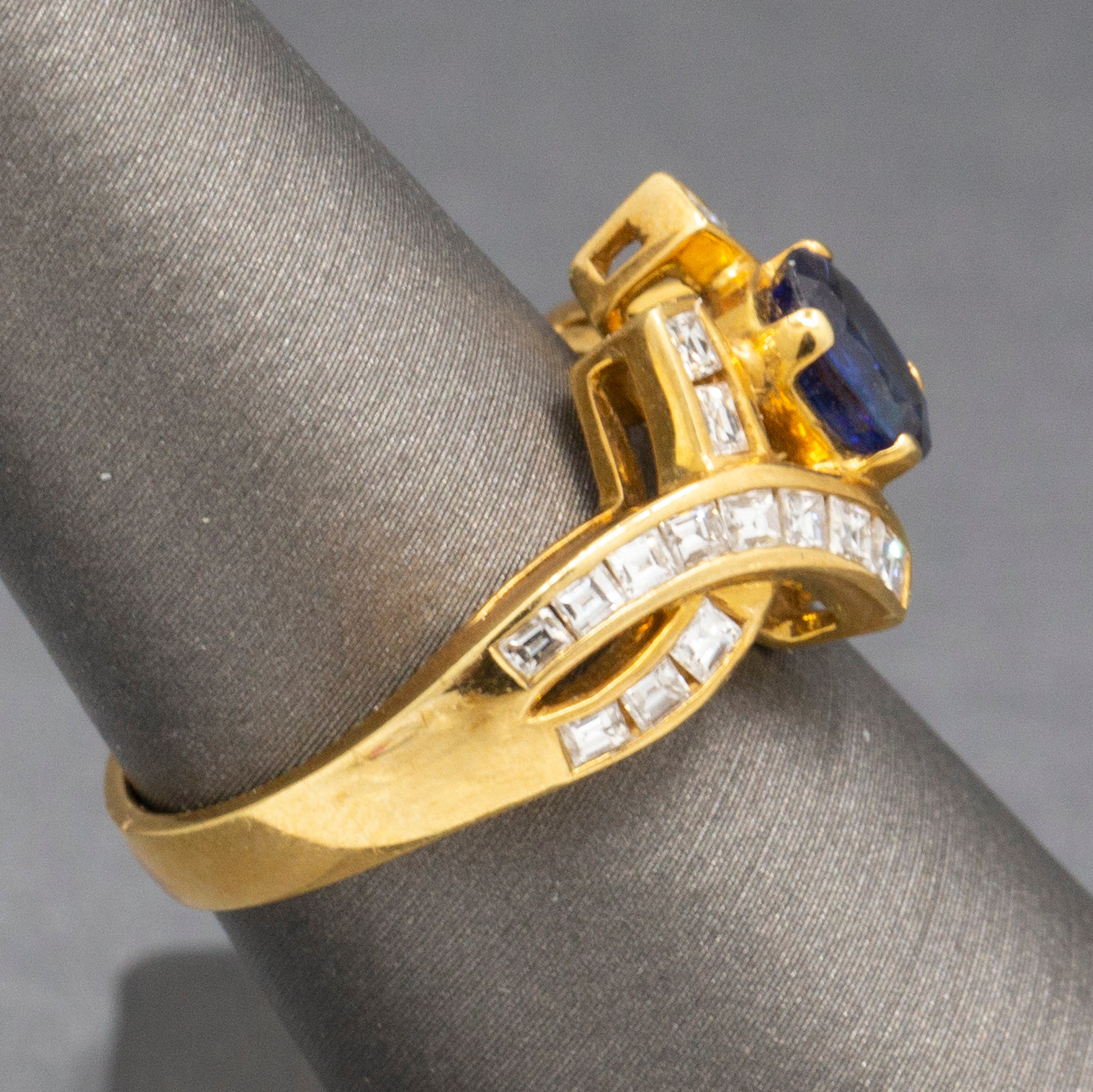 Sparkling Oval Cut Blue Sapphire and French Cut Carre' Diamond Ring in 18k Yellow Gold