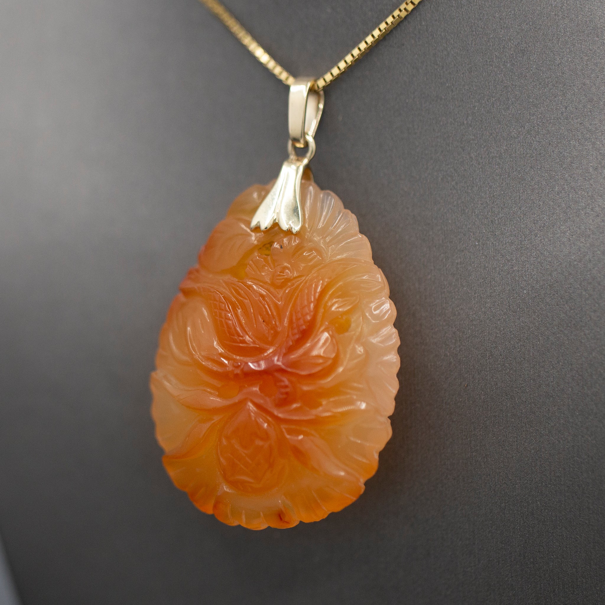 Vintage Carved Red Orange Jadeite Pendant 14k Yellow Gold