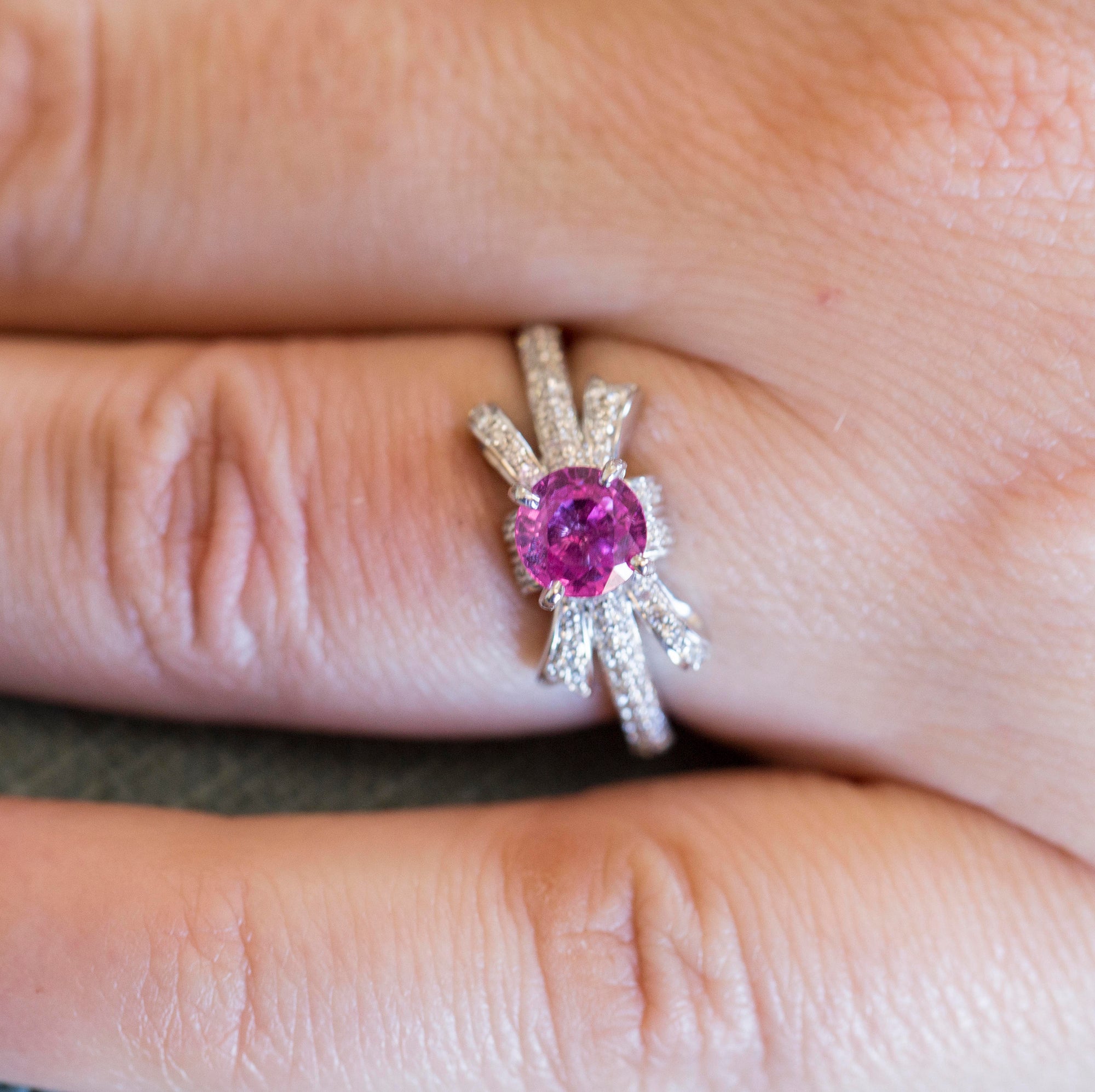 Extravagant 1.86ctw Natural Pink Sapphire & Diamond Bow Engagement Ring 14k Size 7