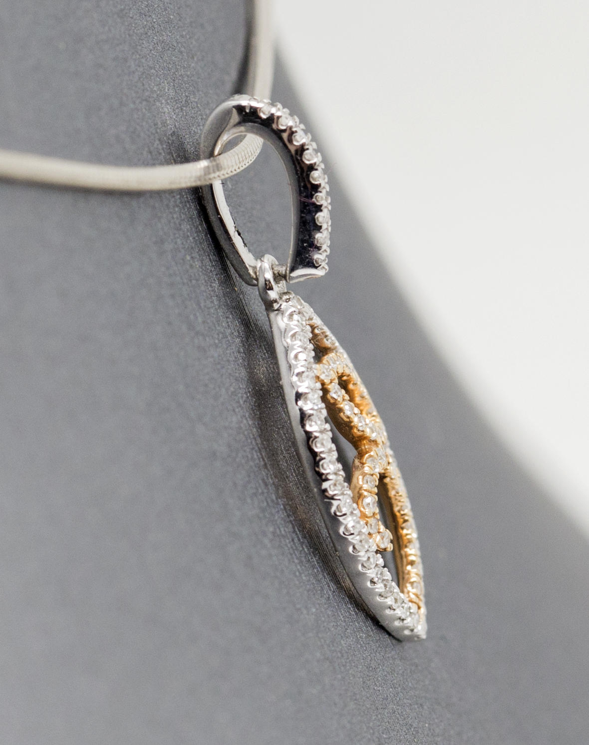 Dainty 0.11ctw Diamond Pendant Necklace in 14k White & Rose Gold